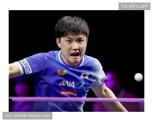 张本智和连克国乒两将周启豪与向鹏 顺利晋级八强展现强劲势头